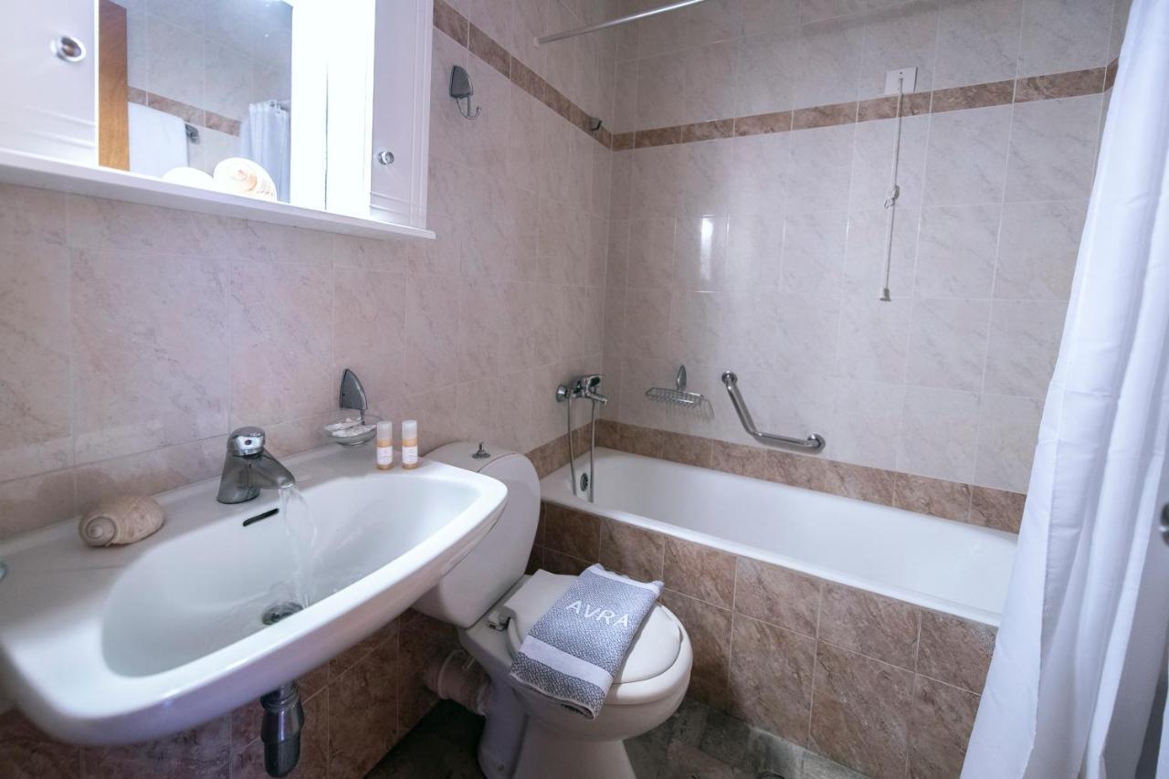 Avra Hotel Méthana Eksteriør billede